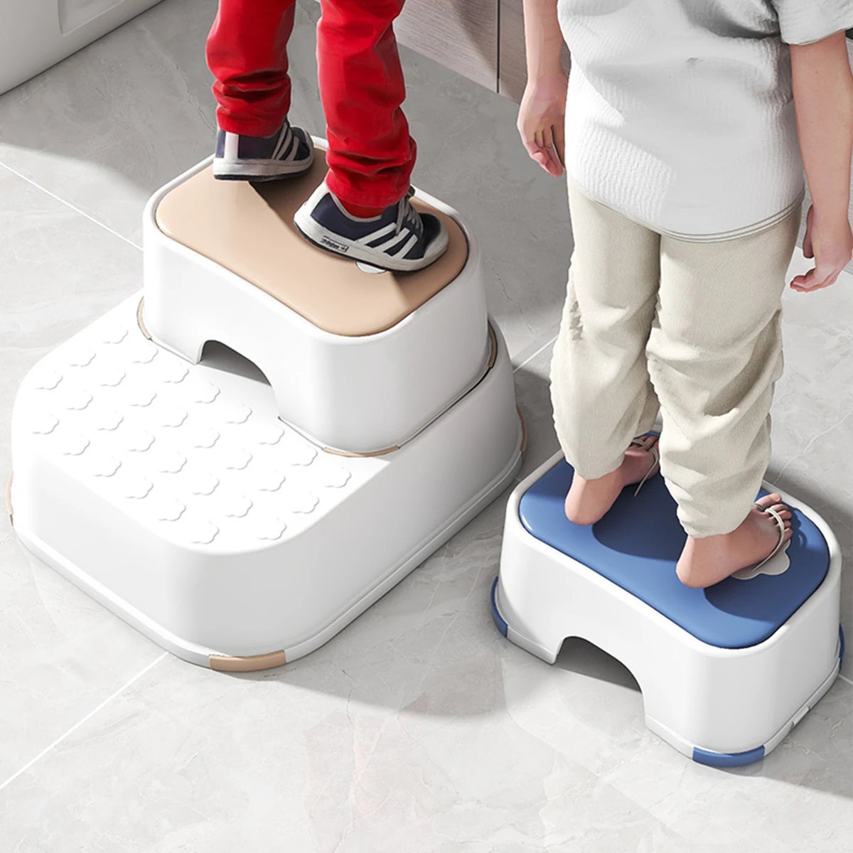 Kids Step Stool with Non-Slip Pads Living Room Furniture Children Safety Training Stool