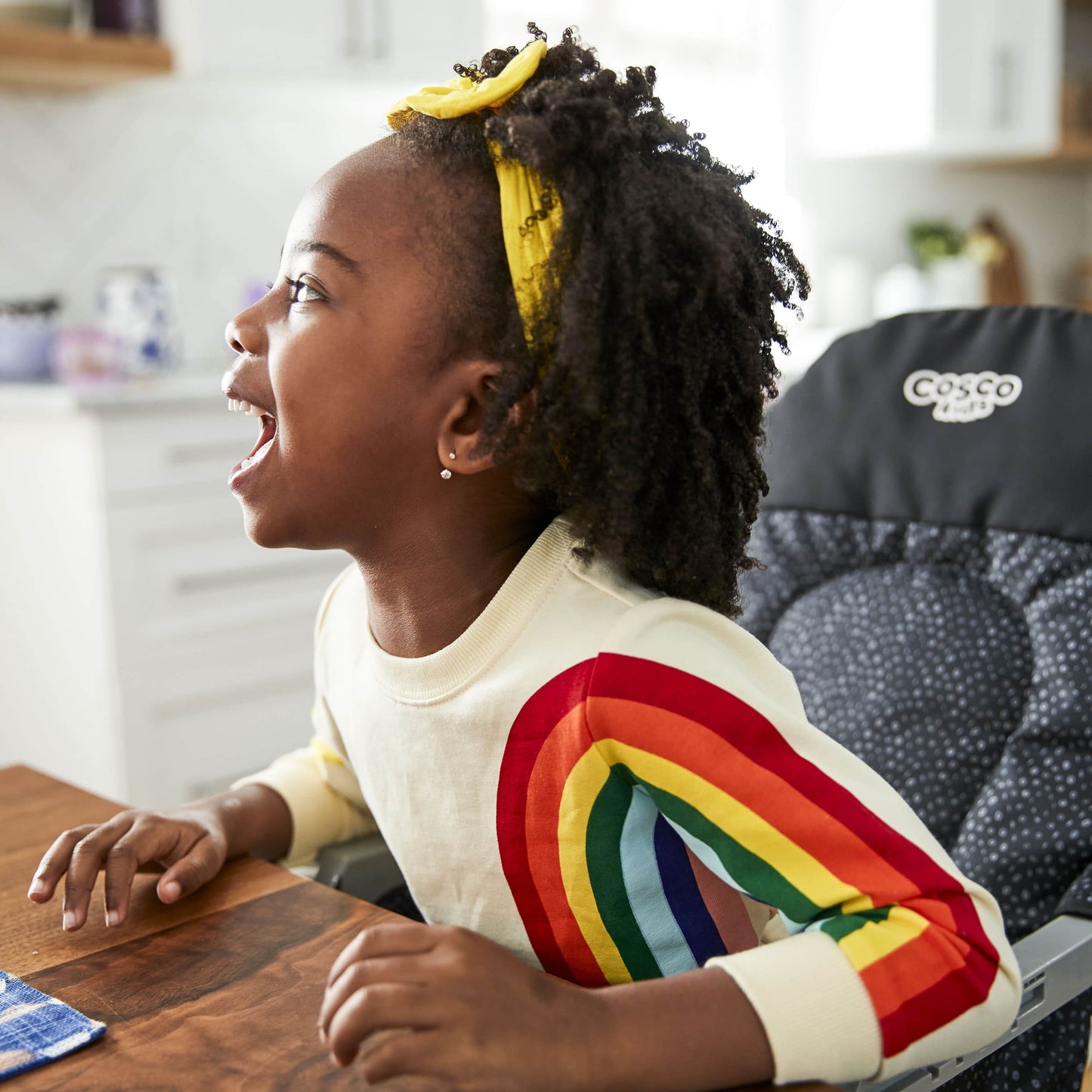Simple Fold High Chair Easy to Stow